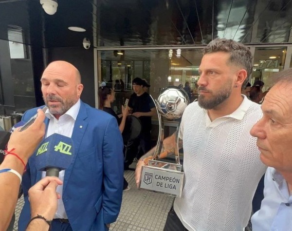 Rosario Central sumó una estrella por terminar primero en la tabla anual