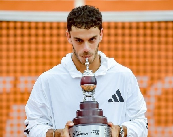 Cerúndolo le ganó a Darderi y se quedó con el título en el Argentina Open