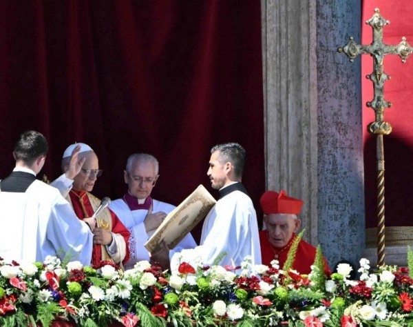 El papa León XIV exigió el fin de la guerra y la indiferencia en su mensaje de Pascua