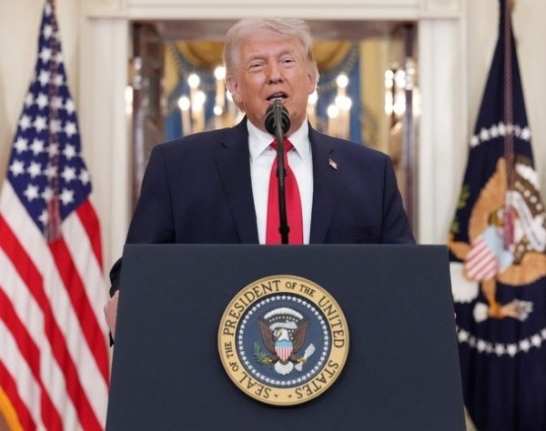 Trump pospone dos semanas plazo a Irán para reabrir el estrecho de Ormuz